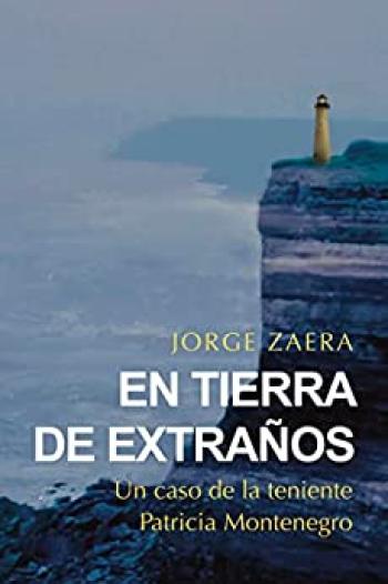 En tierra de extraños